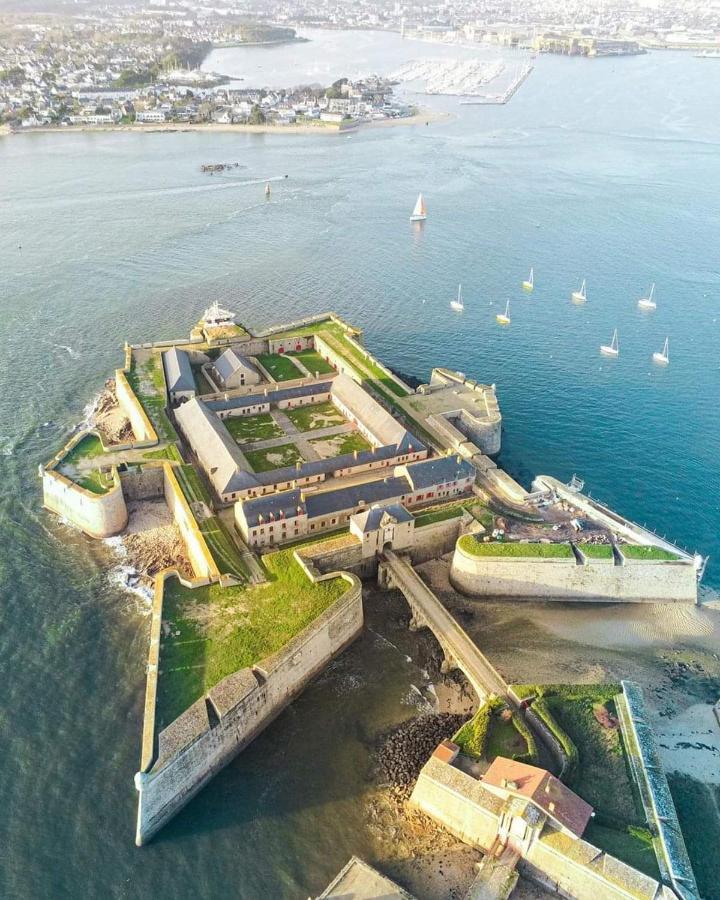 Hotel Spa De La Citadelle Lorient Port-Louis Exterior foto